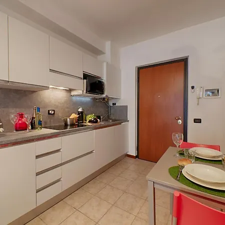 Camelia 12 Apartamento